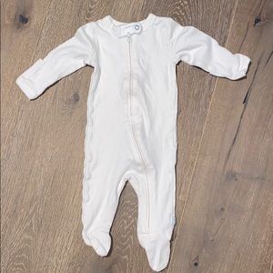 Finn+Emma NB size cream colored onesie